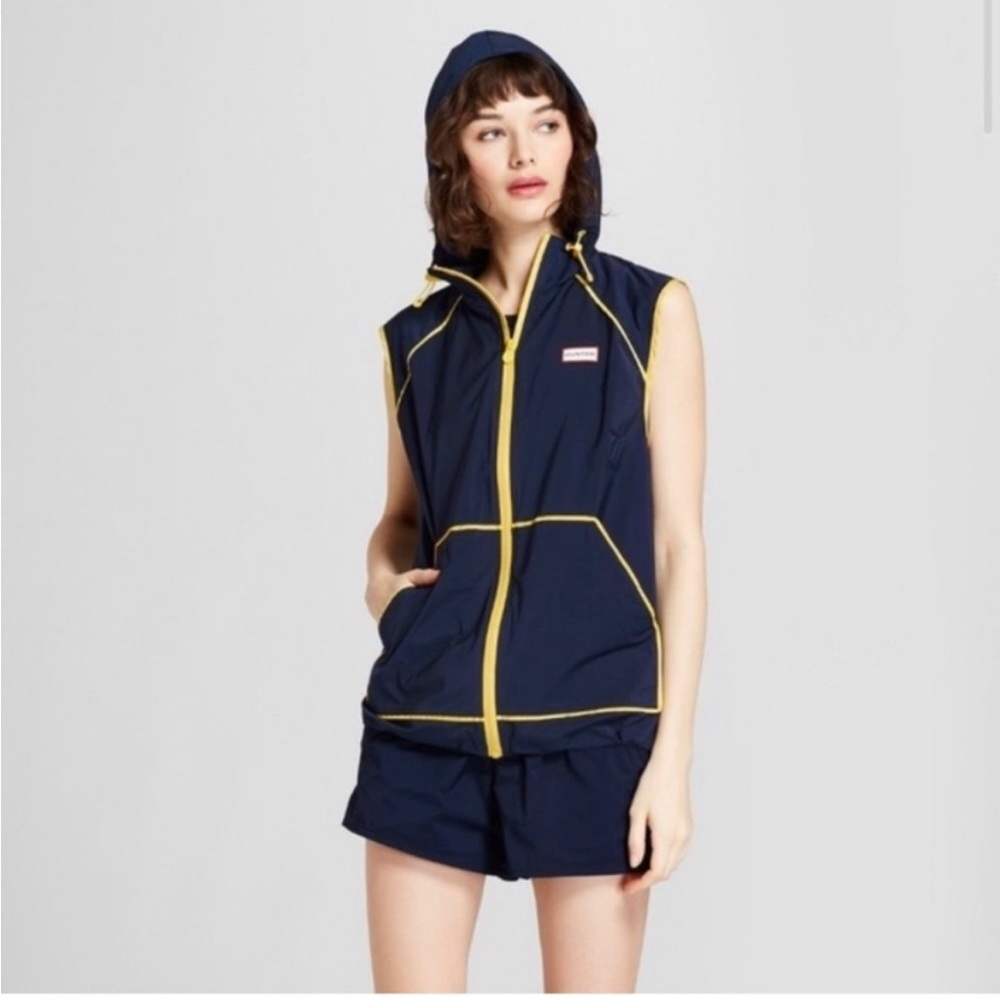 Hunter for Target navy sleeveless vest NWT